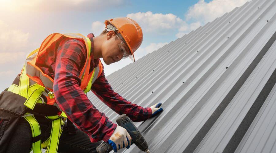 Professional Emergency Roof Repairs services in Beecher City, IL
